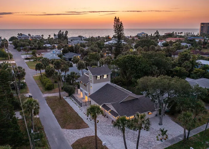 Holiday home A Sunset Dream - Monthly Clearwater Beach